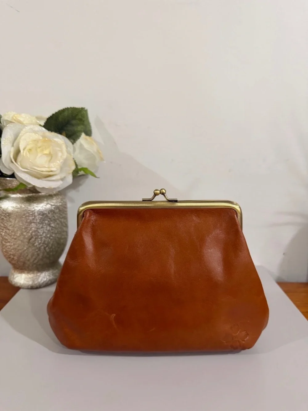 Patricia Nash Savena Framed Kisslock Clutch Wristlet Brown Leather Handbag